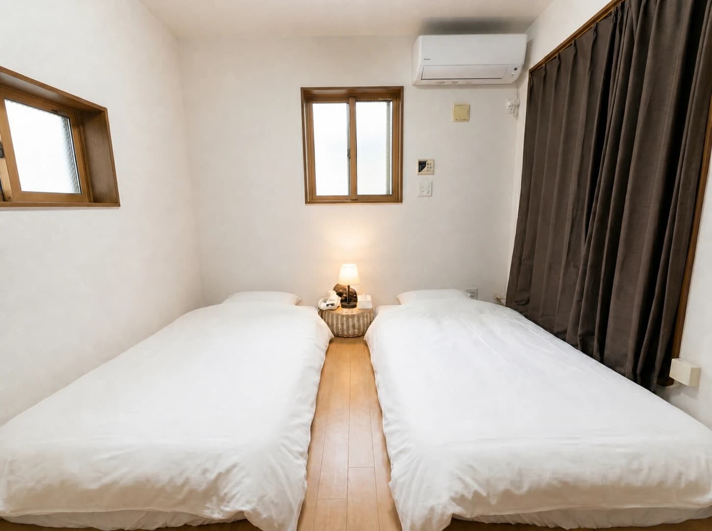 Room 201 with two single beds on the second floor at MEME Hotel Tokyo