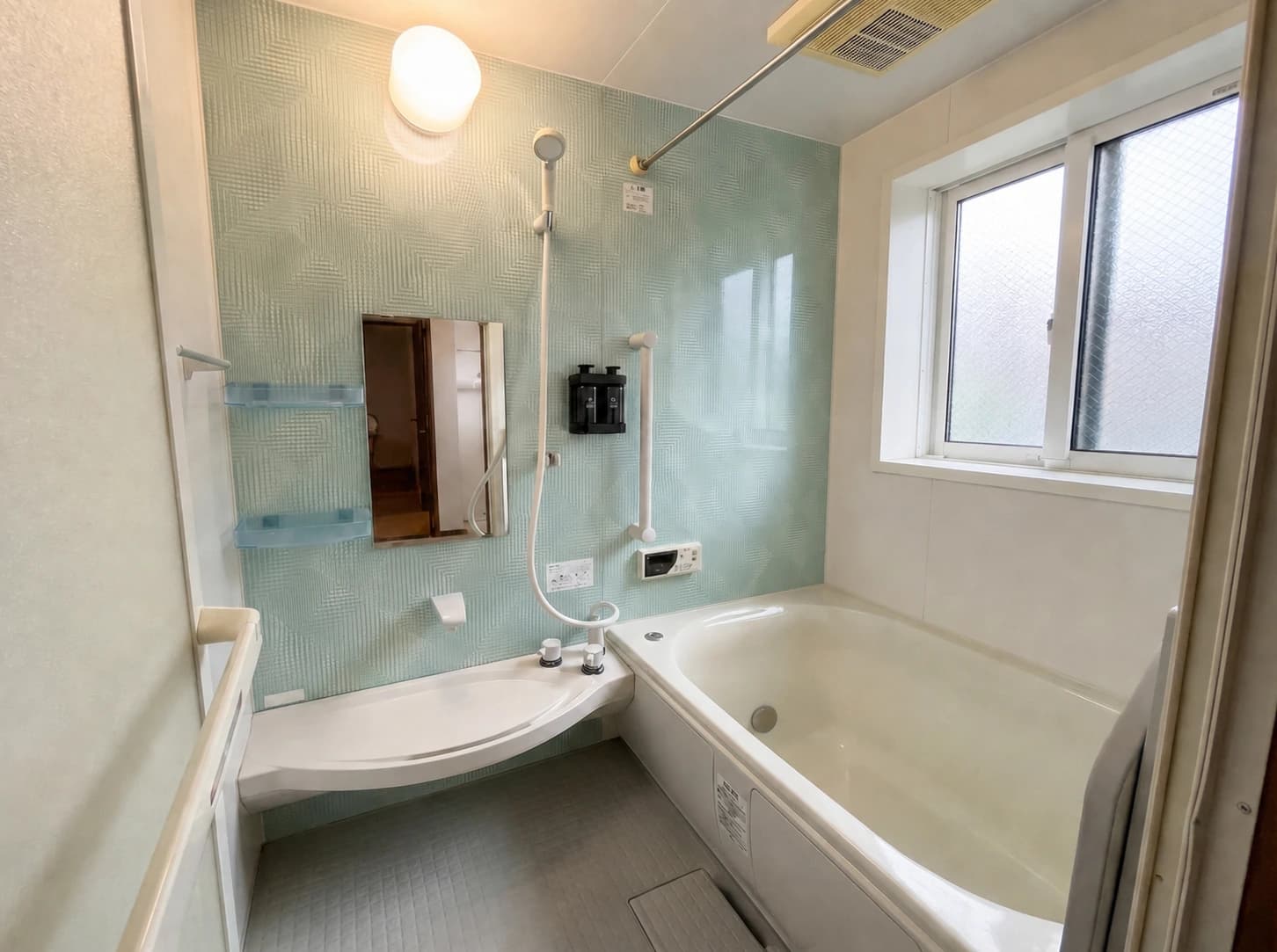 Second-floor shower room with the only bathtub in the villa at MEME Hotel Tokyo